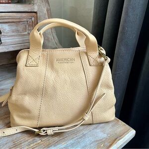 🤍 American Leather Co. Ada Triple Entry Crossbody Bag Macadamia Tan Satchel